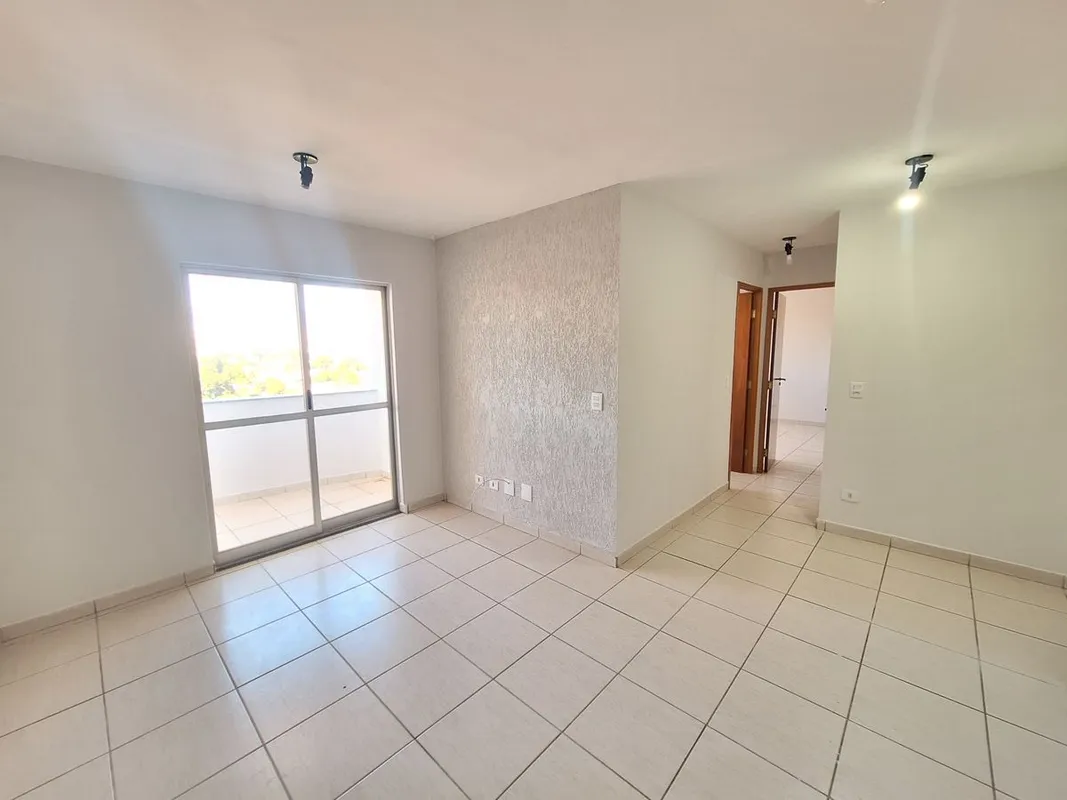 Apartamento em excelente localizaÃ§Ã£o no Setor CrimÃ©ia Leste, em frente Ã  pra...