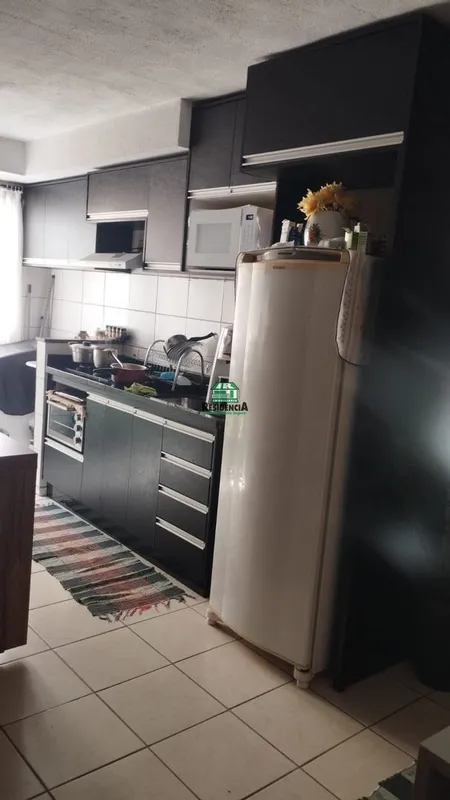 Apartamento com planejados 2 quartos banheiro social cozinha com armáriossala va...