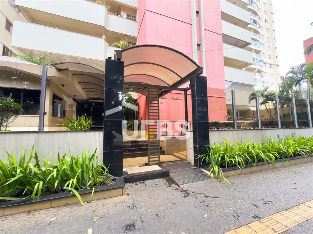 COD U-0031374 - Excelente apartamento duplex localizado no Edifício Beethoven, n...