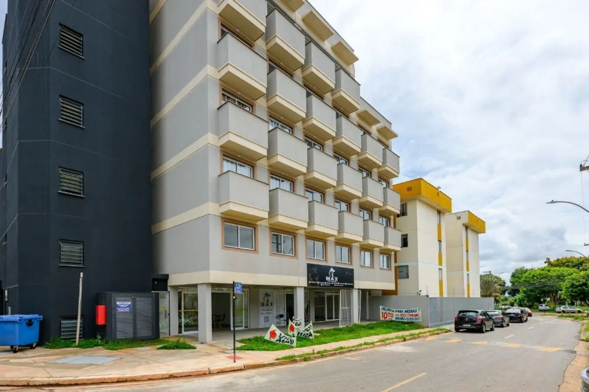 LOJA NOVA | 1 LOCAÇÃO | AO LADO DO CENTRO CLÍNICO SAMAMBAIA Excelente oportunida...
