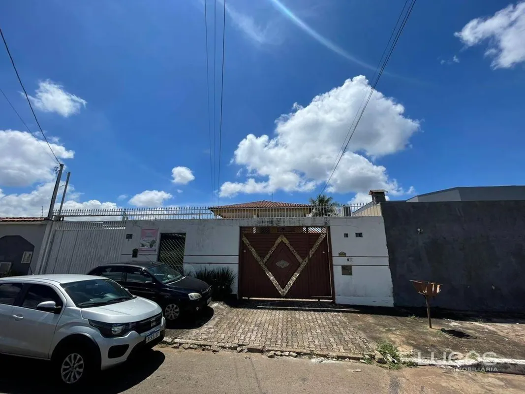 CASA - SETOR DE MANSÕES DE SAMAMBAIAA Imobiliária Lucas disponibiliza para locaç...