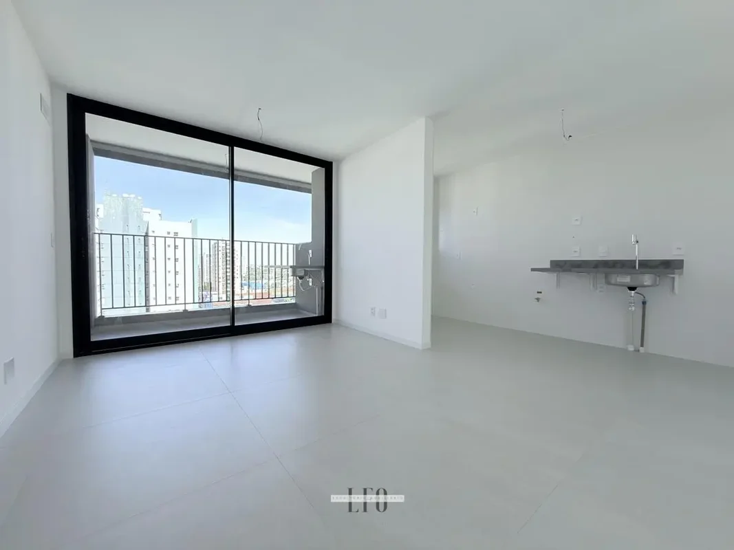 Apartamento de 2 Quartos com Suíte, Varanda e 1 Vaga de Garagem à Venda no Casa ...