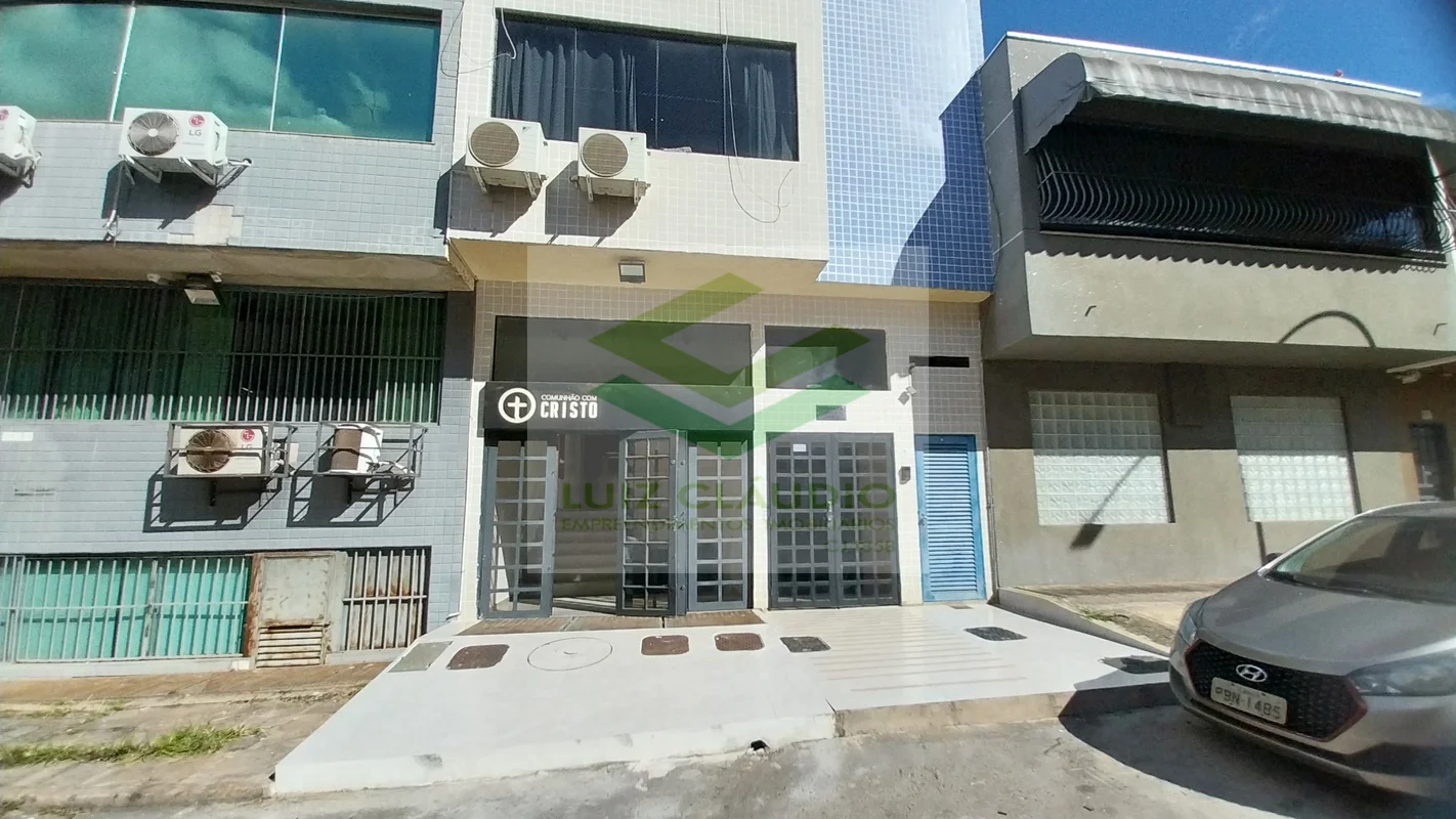 OPORTUNIDADE ÚNICA NA ASA NORTE – LOJA DE ALTO PADRÃO!Apresentamos uma excelente...