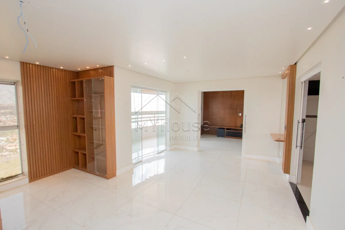 *************RESIDENCIAL IMPERIUM*********BELÍSSIMO APARTAMENTO DE ALTÍSSIMO PAD...