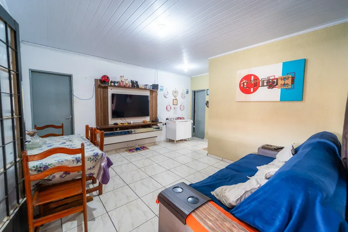Excelente oportunidade na QNO 06 Conjunto M – Casa 26 | Ceilândia/DFImóvel amplo...