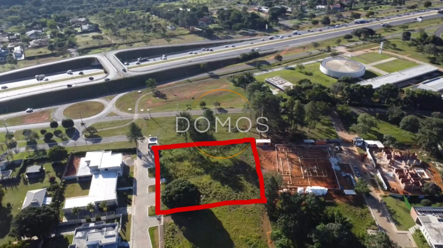 ?? LOTE À VENDA NO PARK WAY – CONDOMÍNIO BARCELONA | QUADRA 27Invista em exclusi...