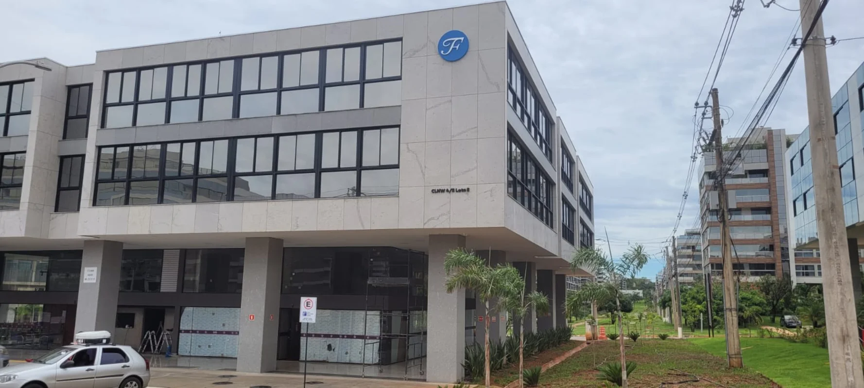 Descubra um confortável e bem localizado apartamento no Noroeste, Brasília, DF: ...