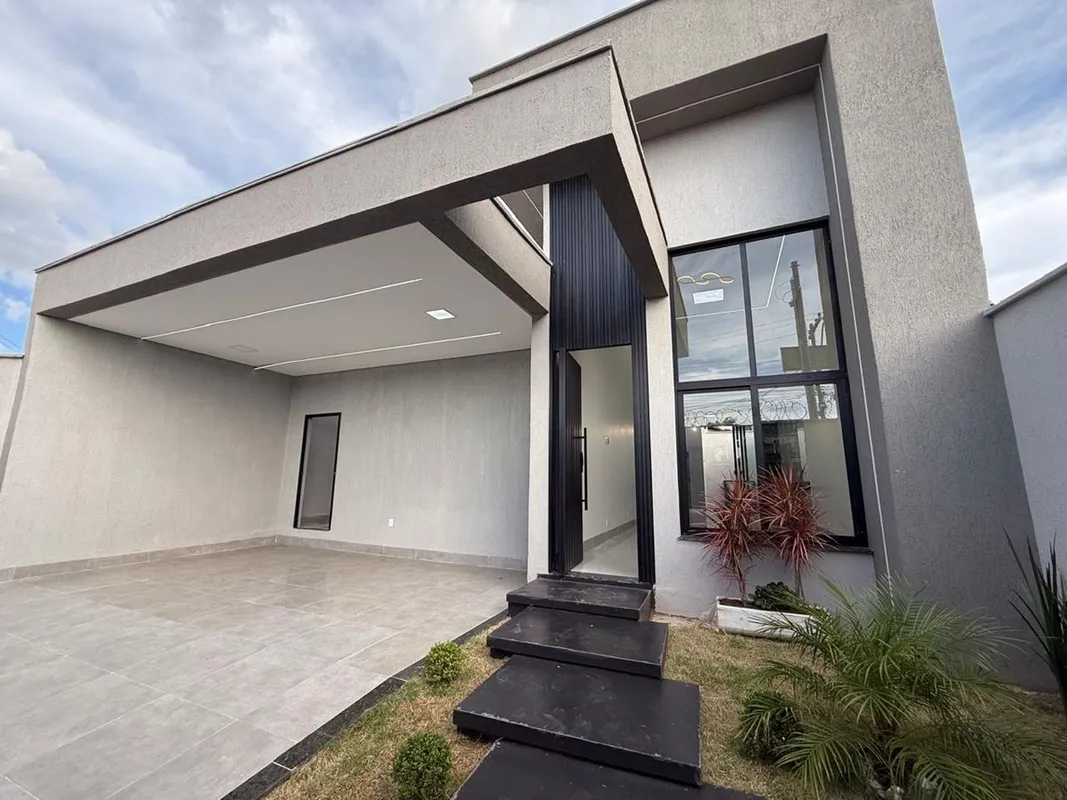 CASA 3 SUITES, SALA COM PÉ DIREITO DUPLO, COZINHA AMPLA, PISCINA, LAVABO, AREA D...