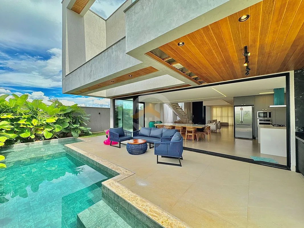 Sobrado no Jardins França | 334 m² de sofisticação e confortoEste elegante sobra...