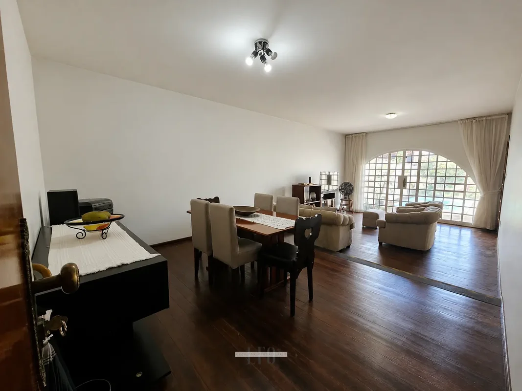 CASA 3 QUARTOS COM SUÍTE | LOTE 340m² | PISCINA | QND 43 TAGUATINGA NORTEExcelen...