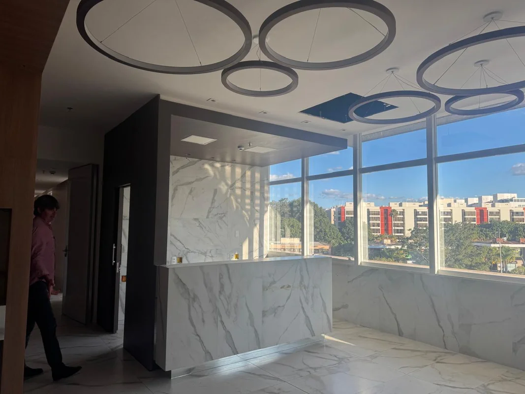 OPORTUNIDADE RARA – ÚNICO ESPAÇO DISPONÍVEL NO MELHOR CENTRO CLÍNICO DE BRASÍLIA...