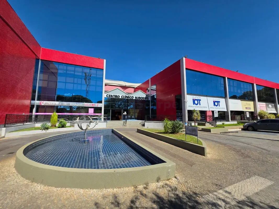 Exclusivo!Excelente consultório montado no Centro Clínico Sudoeste, 75,61m² de á...