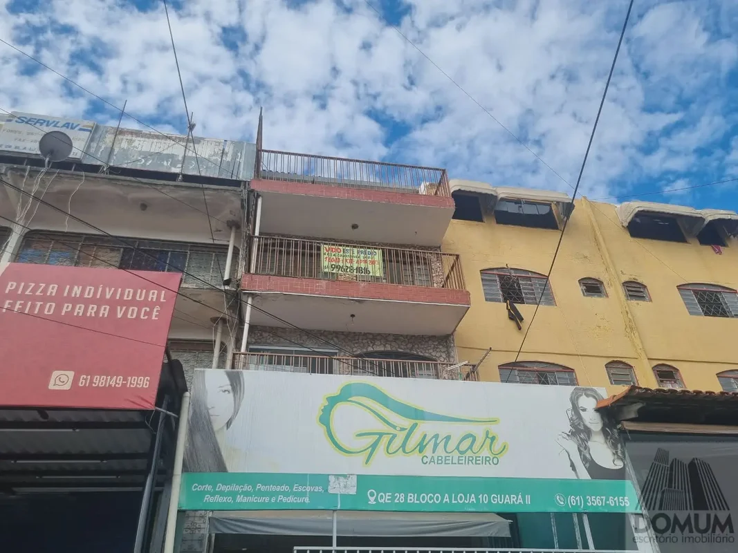 PRÉDIO À VENDA - 240M² - GUARÁ IIDETALHES DO IMÓVELTÉRREOLoja com cozinha e um b...