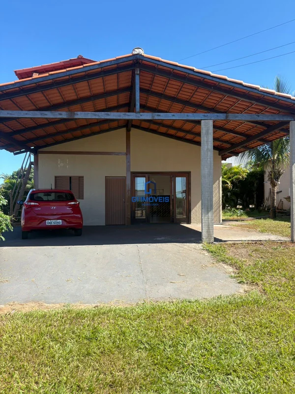 Casa à venda no Condomínio União – Lago das BrisasImóvel com 240 m² de área cons...