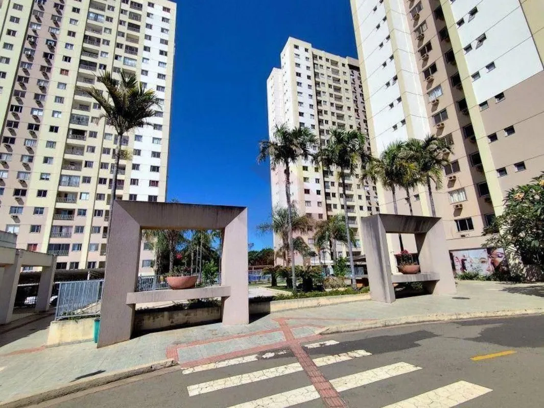 2 quartos com armários planejados, sendo 1 suíte, sala ampla e bem iluminada, sa...