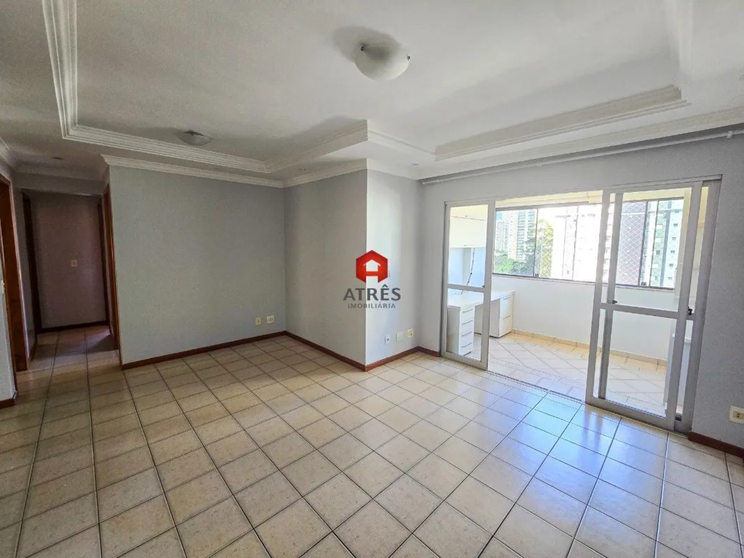 Imóvel com aproximadamente 94,68m² de área privativa composto de: sala de estar/...