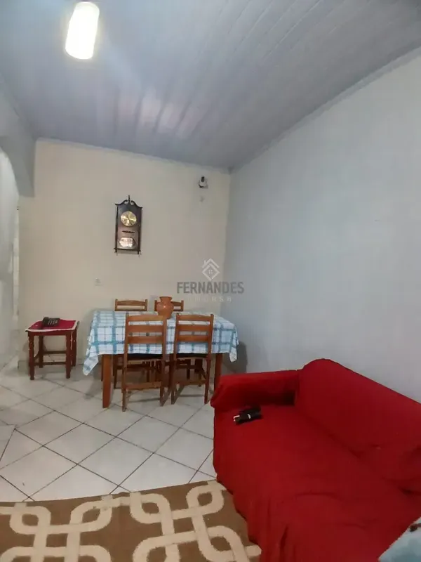 Casa à venda na Qr 409, com escritura, excelente custo-benefício e pronta para n...