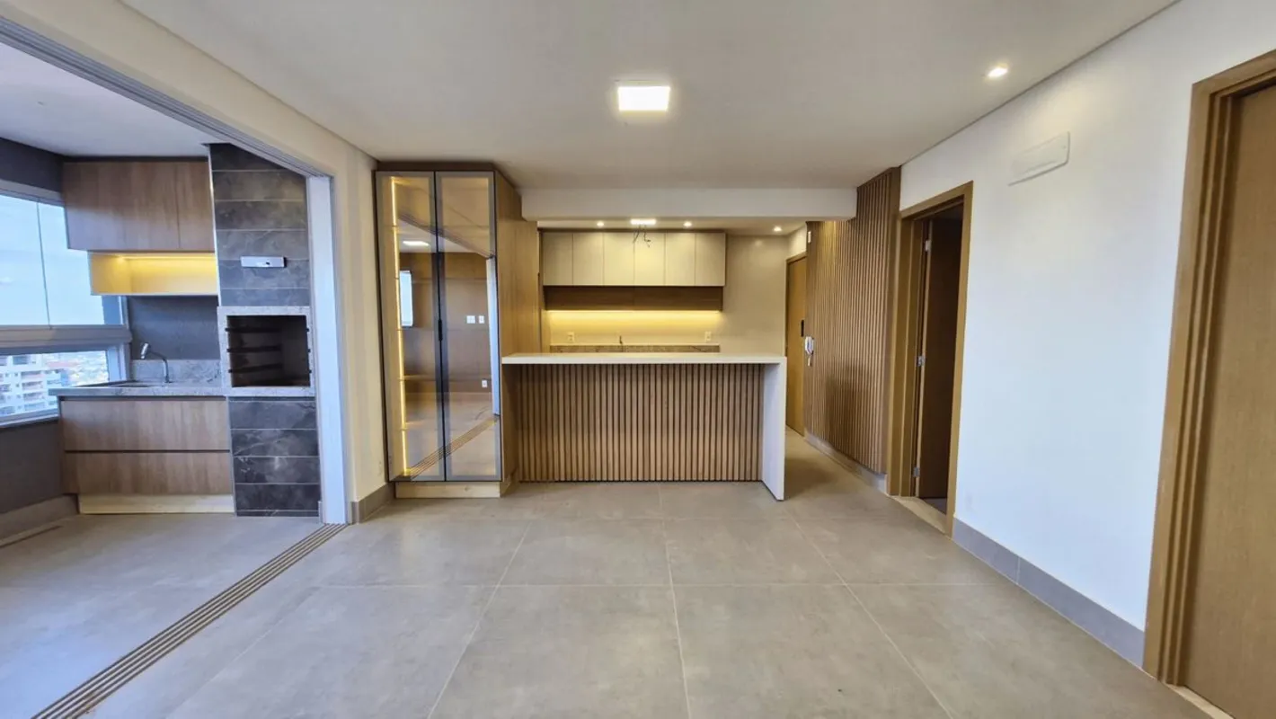 Excelente apartamento no Park Noronha, localizado no Setor Park Lozandes, uma da...