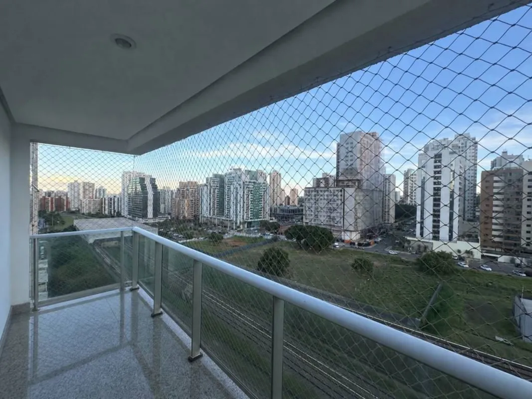 VITALI - CONFORTO, VISTA LIVRE E LAZER COMPLETO EM ÁGUAS CLARASViva com estilo e...