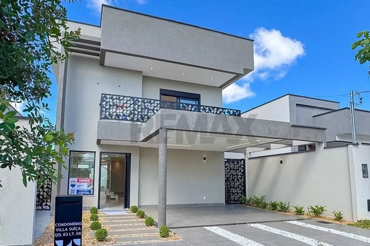 No Residencial Villa Suíça, este sobrado se destaca pelo padrão construtivo supe...