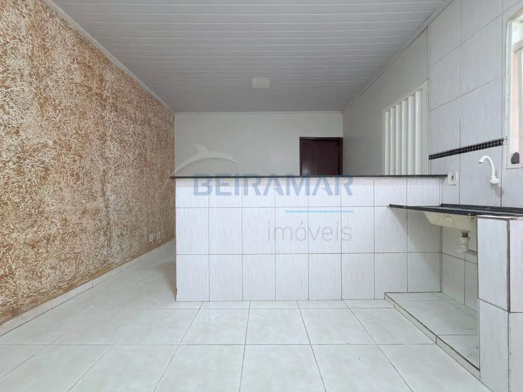 Características do imóvel:- Lote compartilhado- 2 quartos bem distribuídos- 1 ba...