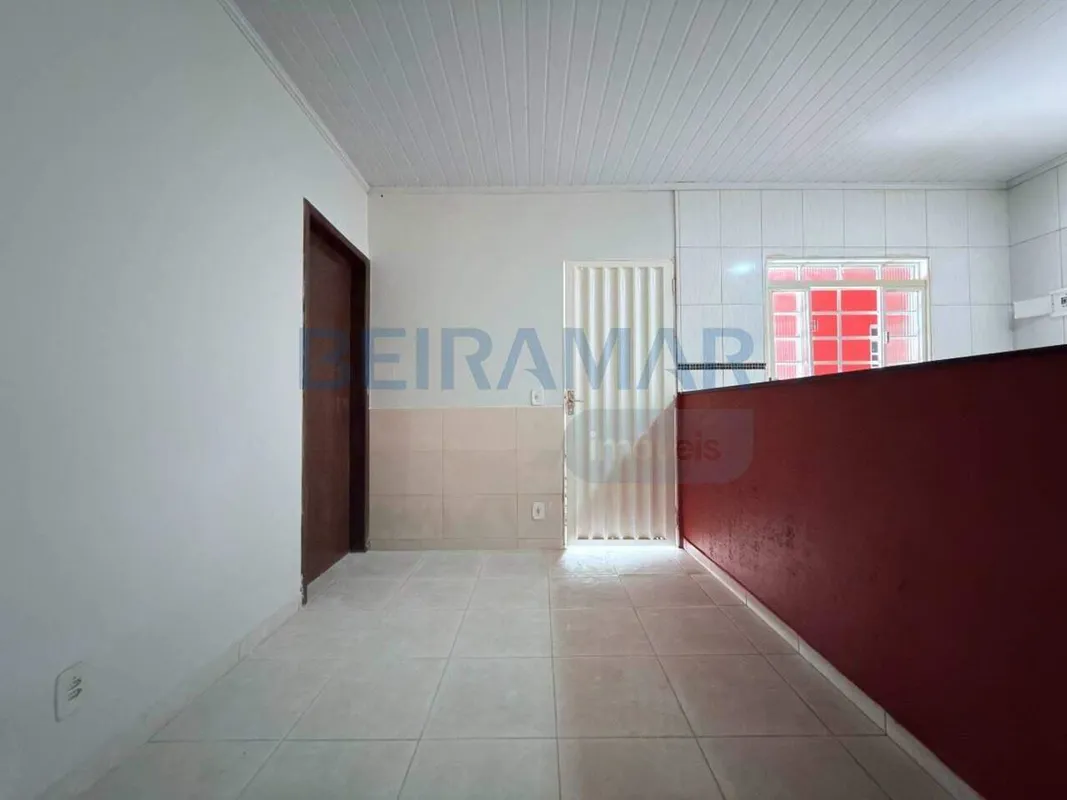 Características do imóvel:- Lote compartilhado- 2 quartos bem distribuídos- 1 ba...