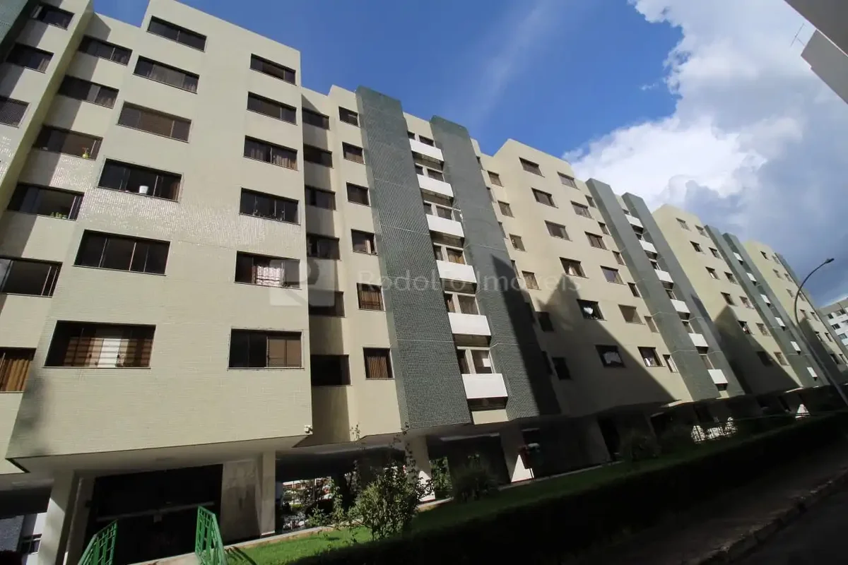 EXCELENTE OPORTUNIDADE DE LOCAÇÃO! APARTAMENTO AMPLO E CONFORTÁVEL, PERFEITO PAR...