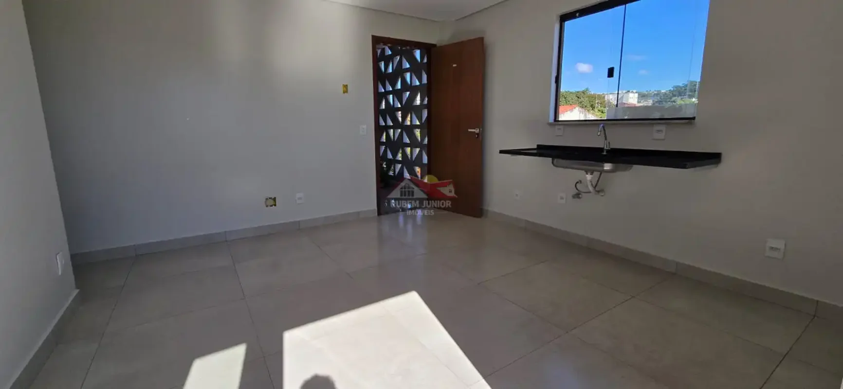 Apartamento à venda – São Sebastião/DFPosição Nascente - Quadra 102Em frente à 3...