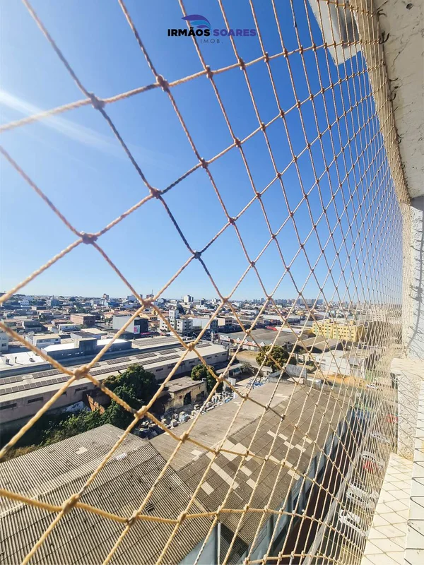 Apartamento andar alto 100% nascente, sala dois ambientes com varanda, integrado...
