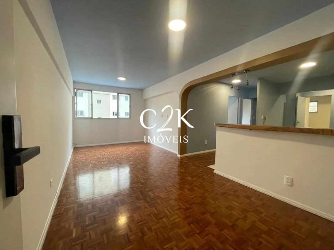 Apartamento no Setor Central | lindíssimo 100% reformado, 2 quartos com VagaApar...
