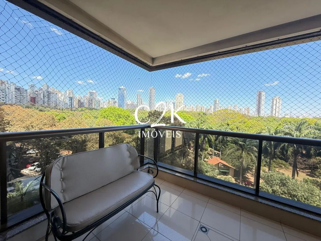Apartamento um por andar, 4 suítes, 3 Vagas + Escaninho na Alameda das RosasApar...