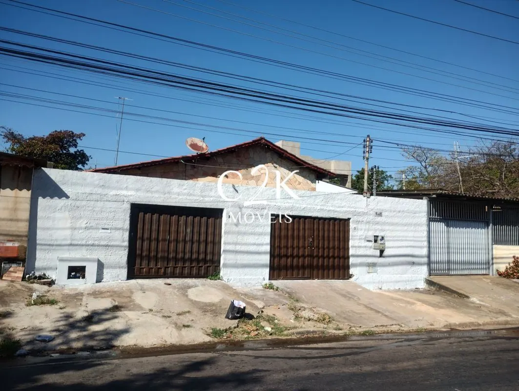 2 Casas no Lote a 200m do Passeio das Águas Shopping2 Casas no mesmo lote – Seto...