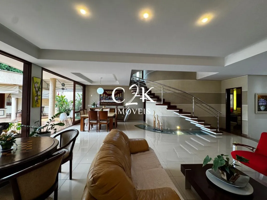 Sobrado Parque Anhanguera, 4 suites, com 04 vagas, com Piscina e ChurrasqueiraSO...