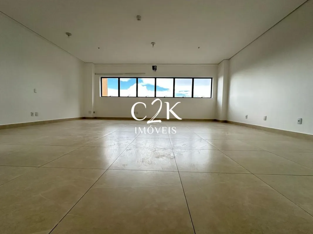 B&B Business – Sala comercial pronta para uso na Vila BrasíliaEsta sala comercia...