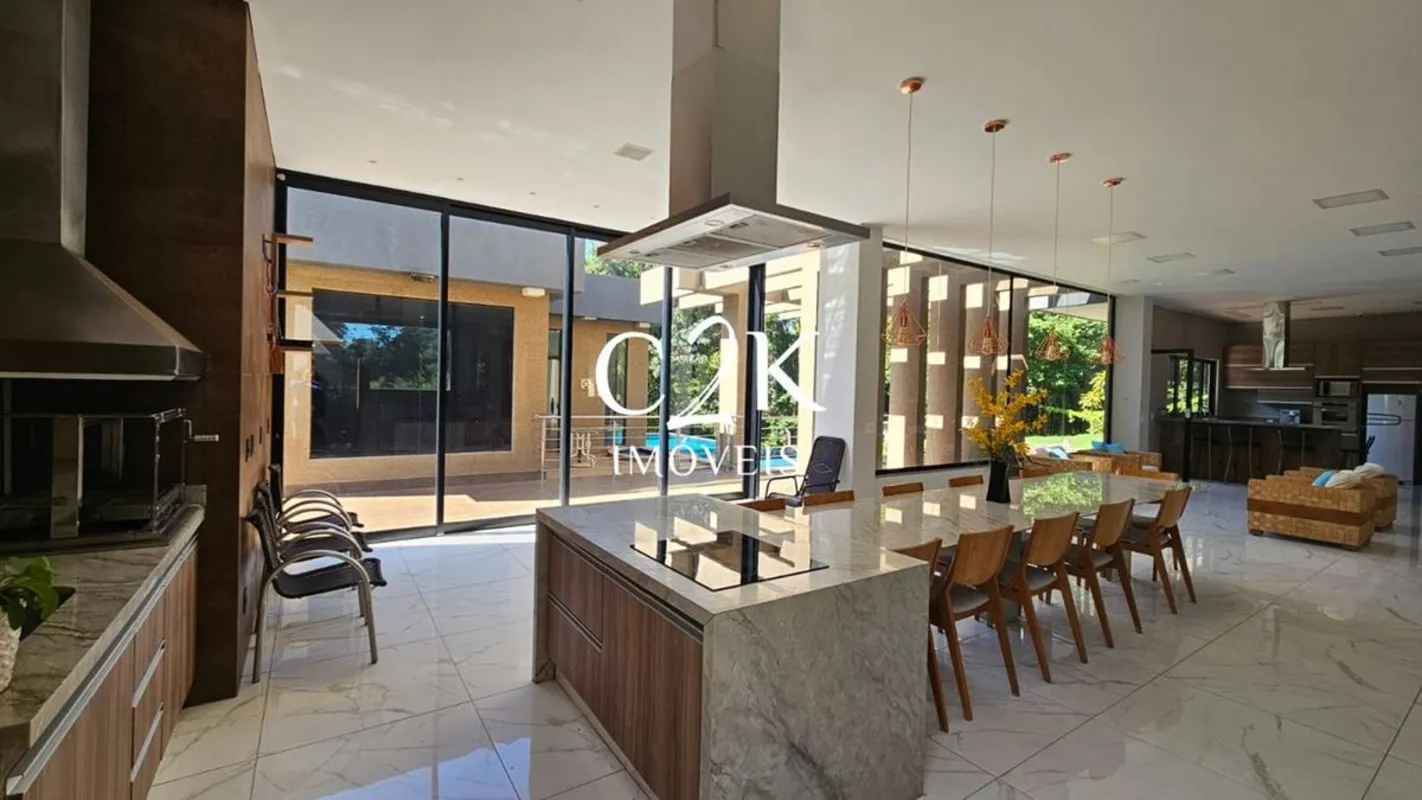 Fazenda de Luxo na Margem da GO-319 com Acesso Fácil a Goiânia - 45,6 Hectares??...
