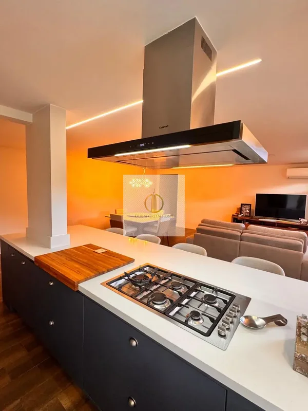 OPORTINUDADE ! NASCENTE COM VISTA LIVRE!Apartamento exclusivo com acabamento de ...