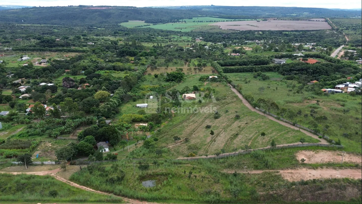 Se você procura tranquilidade, amplo espaço e alto potencial produtivo, esta é a...
