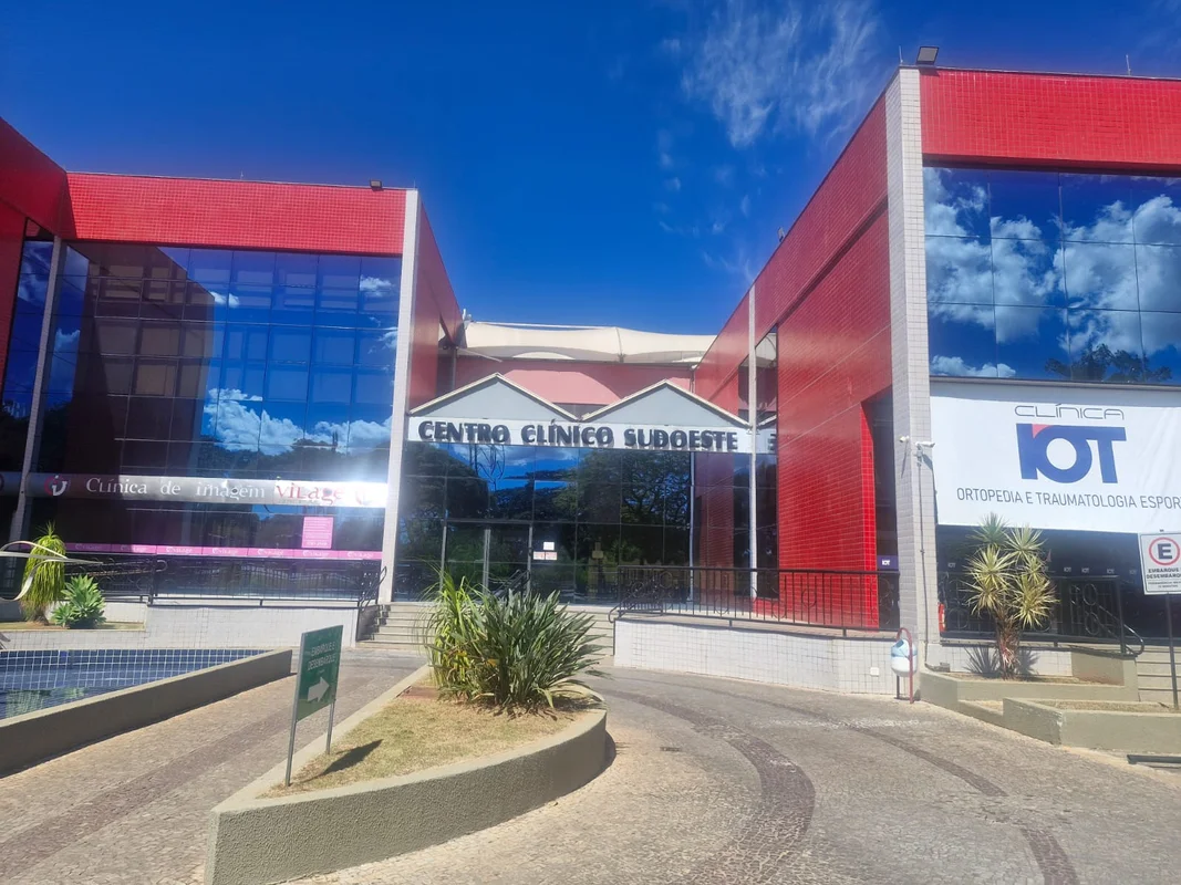 Imóvel: SHCSW/CHSW Blocos 3/4/5.No centro clínico sudoeste.Área: 35m² mais mezan...