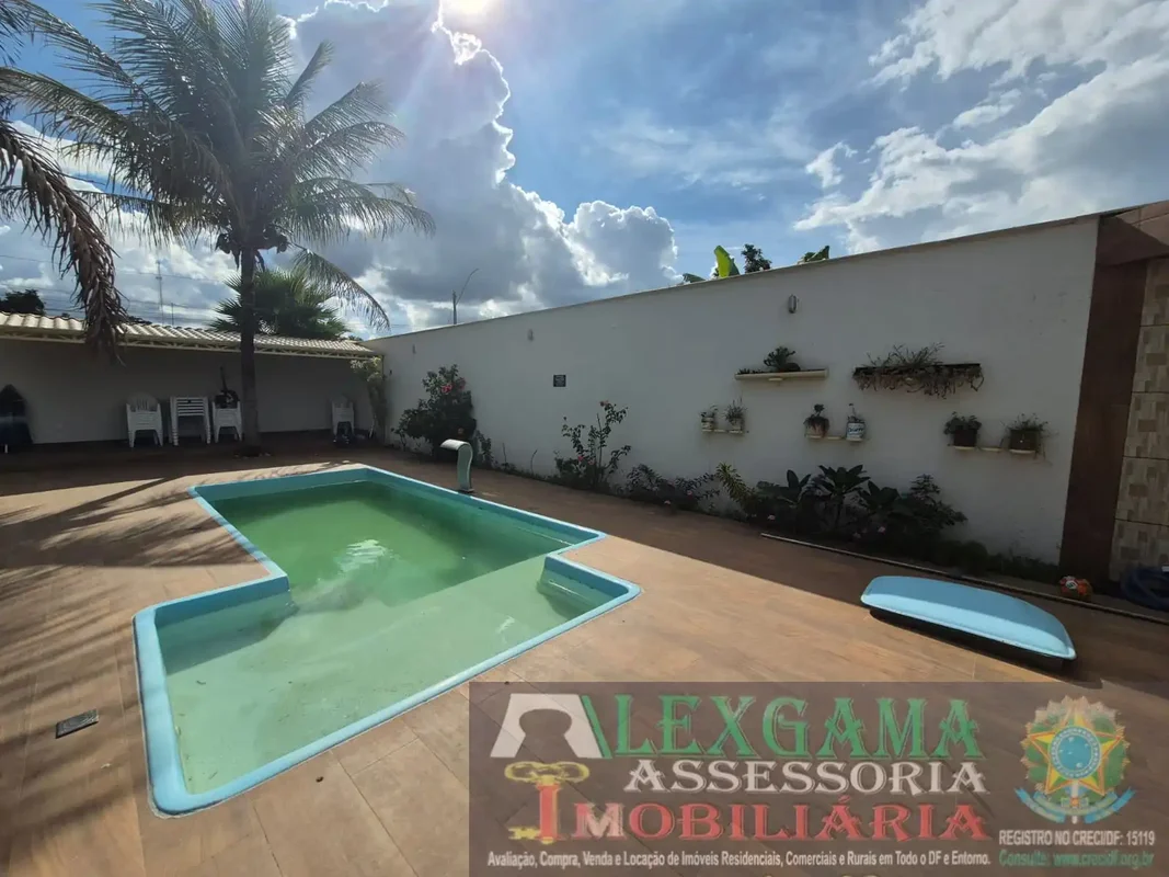 •VARANDÃO ESPAÇO DE LAZER E SALÃO DE FESTAS COM PISCINA E COM CHURRASQUEIRA E BA...