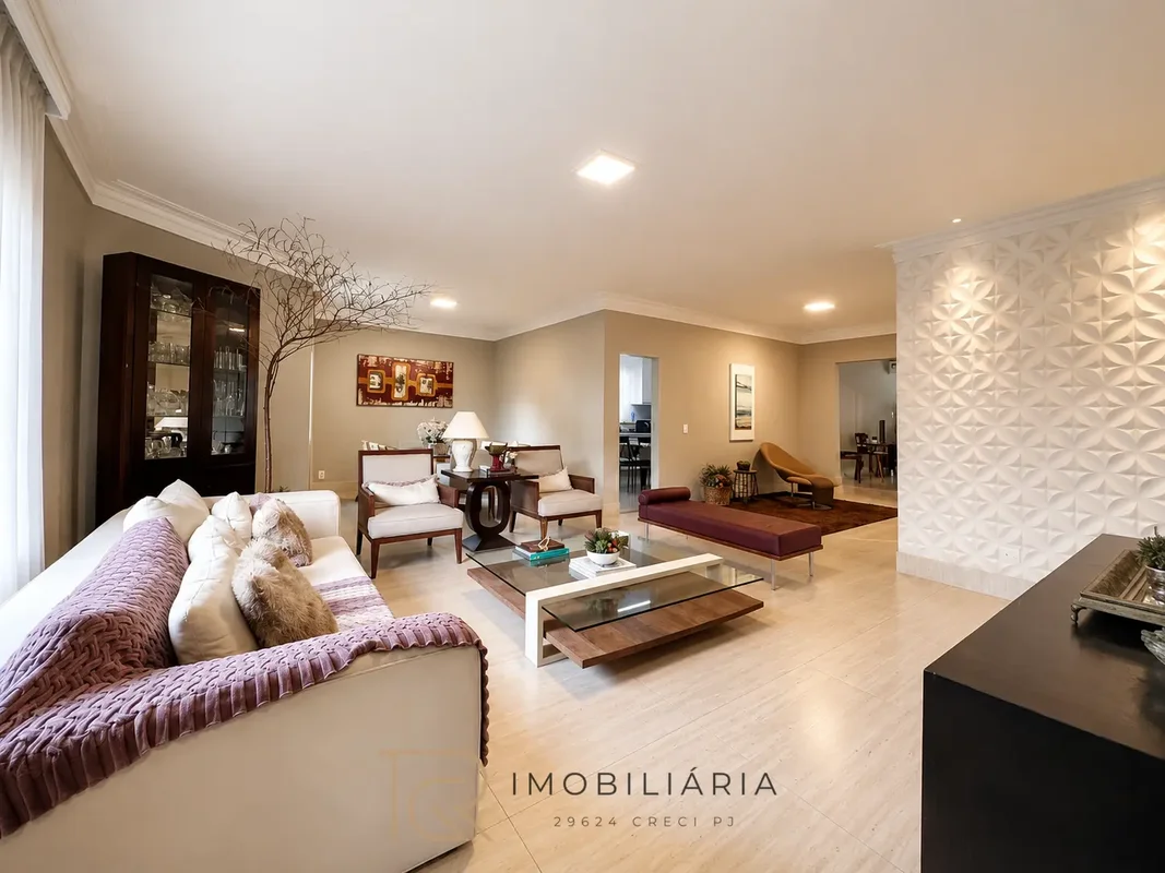 TRG imobiliária VENDE !Excelente casa na Av. Vereda da Cruz, atrás de Águas Clar...