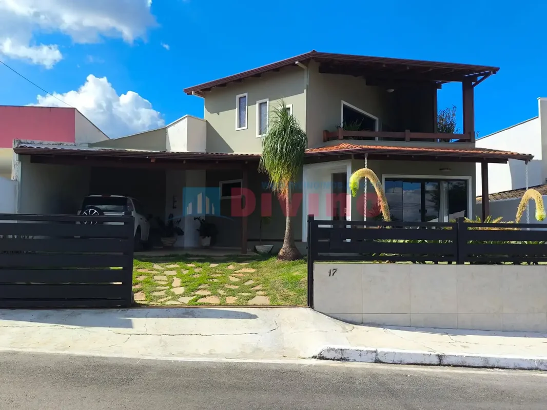EXCELENTE CASA A VENDA CONDOMÍNIO VIVENDAS FRIBURGO Aceita financiamento e FGTSS...