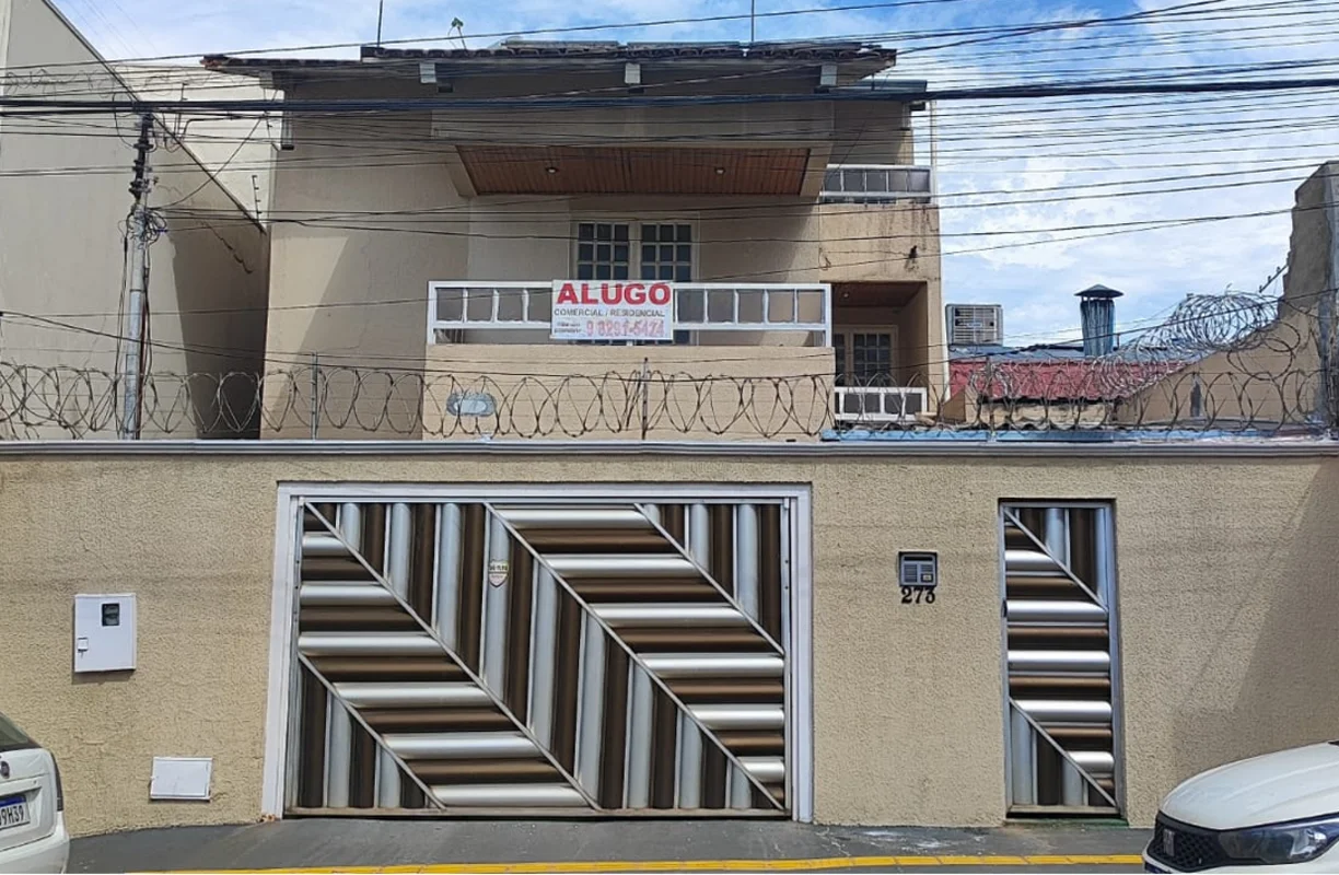 IMÓVEL COMERCIAL PARA LOCAÇÃOSobrado comercial no setor campinas, com excelente ...