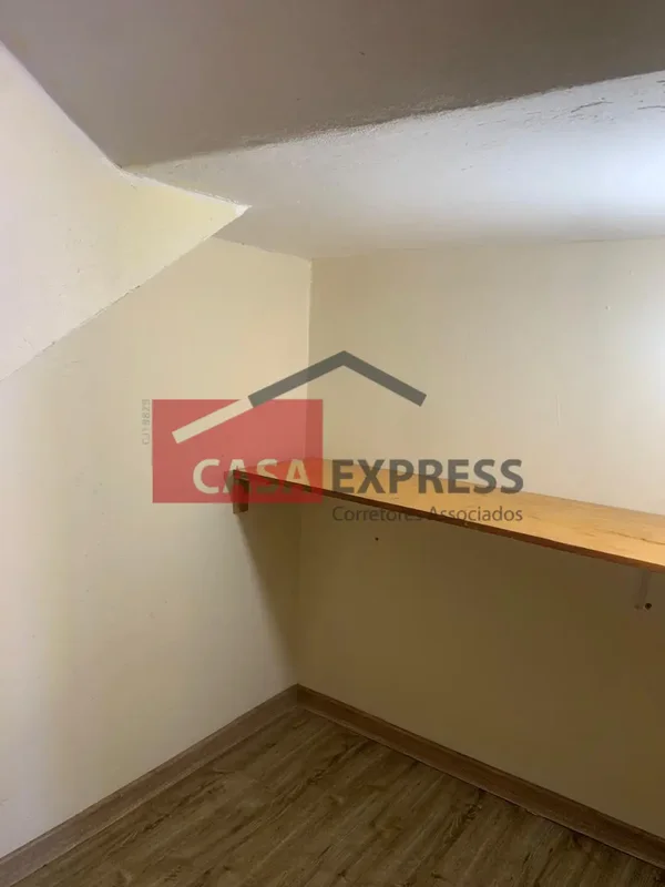 Apartamento de 52m2 úteis.SCLRN 712 (Asa norte)Único no primeiro andar. Área tot...