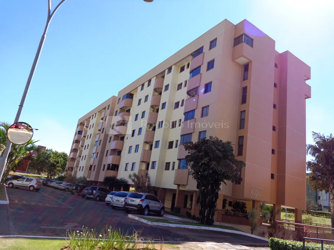 APARTAMENTO INCRÍVEL PARA LOCAÇÃO!2 QUARTOS COM CORTINAS E ARMÁRIOS, SENDO 1 SUÍ...