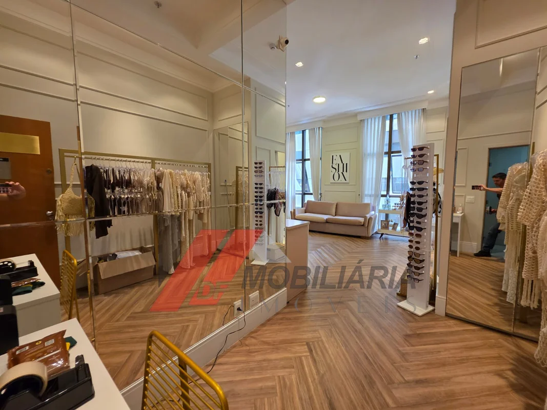SALA PARA VENDA EM ÁGUAS CLARAS COM PÉ DIREITO DUPLO CENTRO COMERCIAL ONE MALL B...