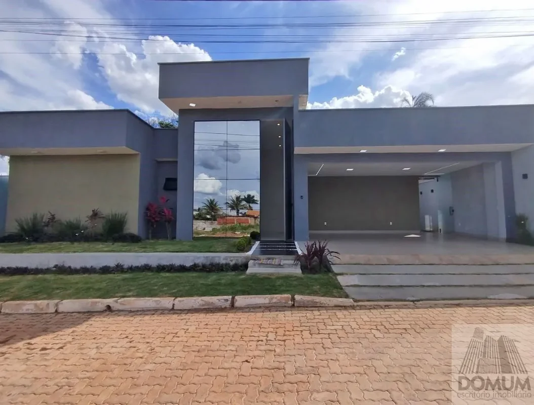 BELÍSSIMA CASA À VENDA TRECHO 3, VICENTE PIRESImóvel de alto padrão com fino aca...