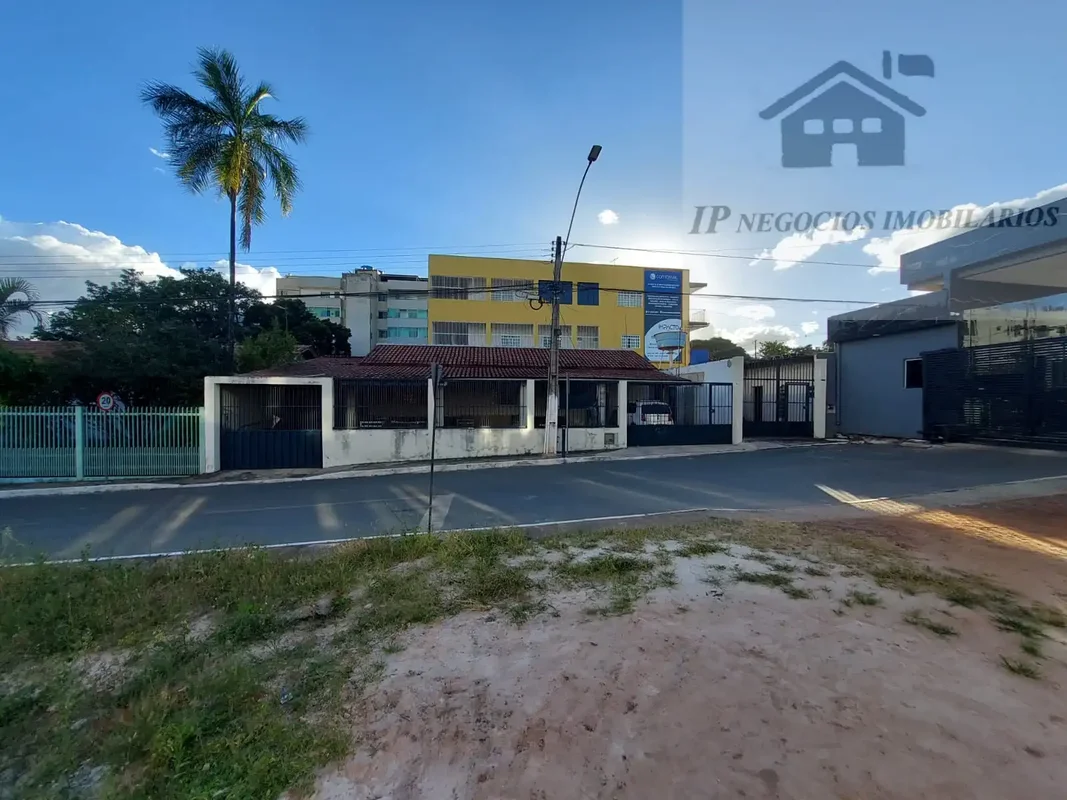 Imagine morar na confortável e bem localizada Casa em condomínio na Rua 8, Vicen...