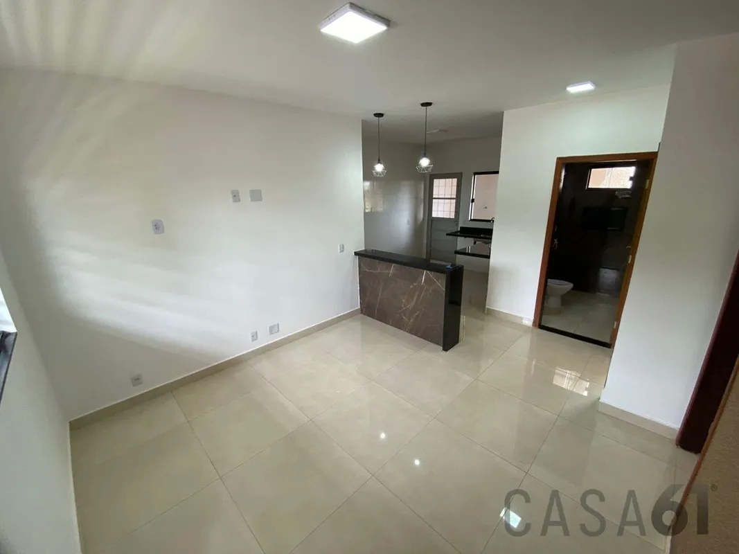 Apartamento com  2 dormitórios para alugar, 60m² por R$850/mês - Apartamento com...
