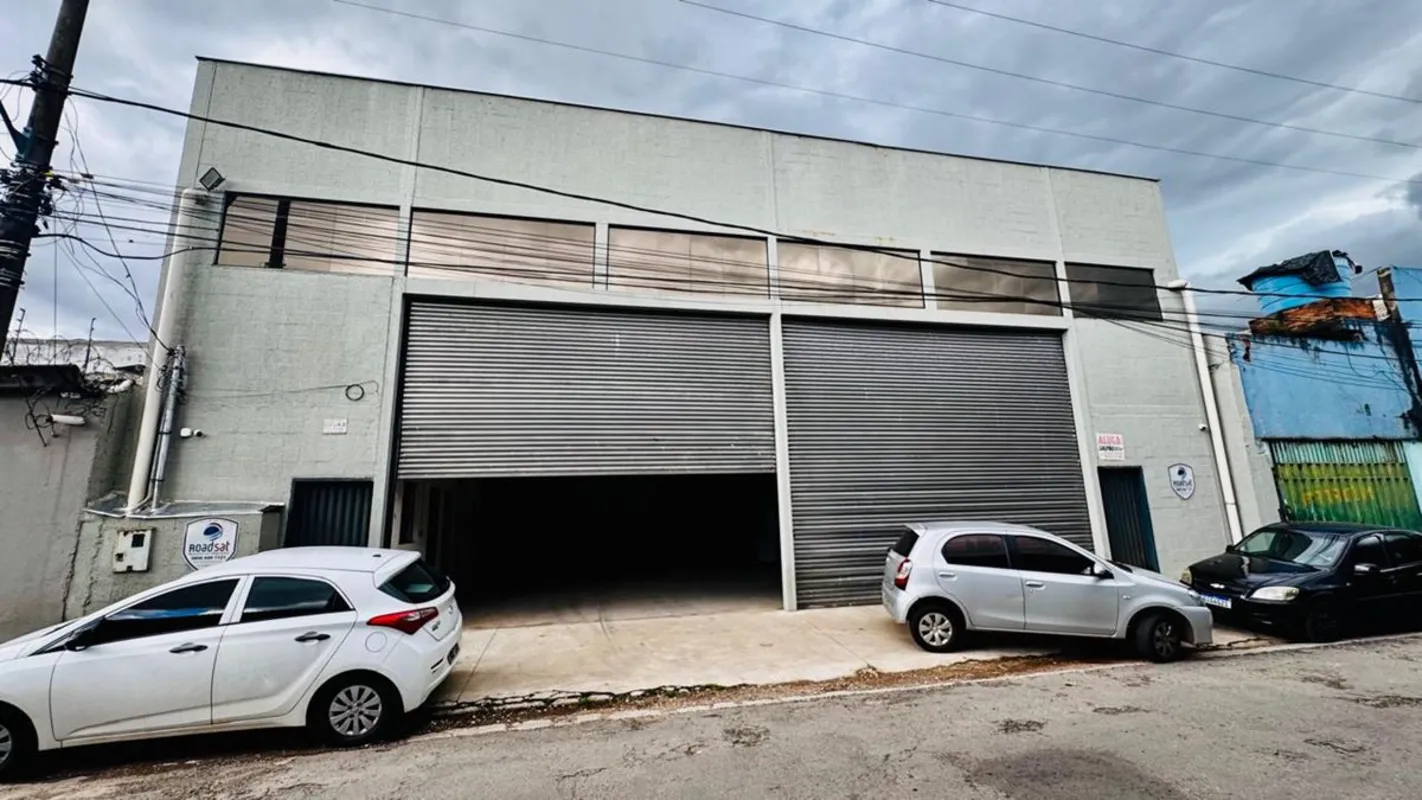 Galpão comercial à venda em localização estratégica no Bairro Rodoviário, a pouc...