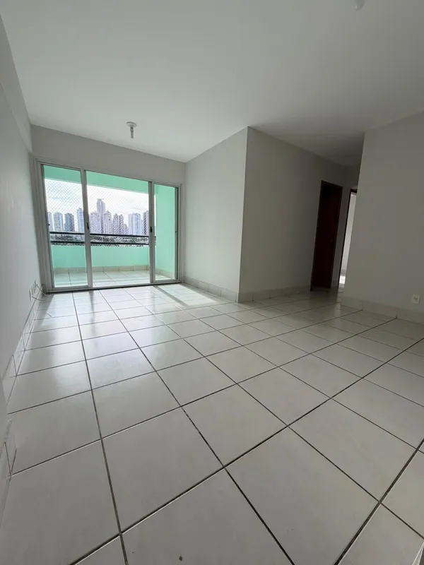 Apartamento 78 m², oitavo andar, muito bem distribuído, com 3 quartos, sendo 1 s...